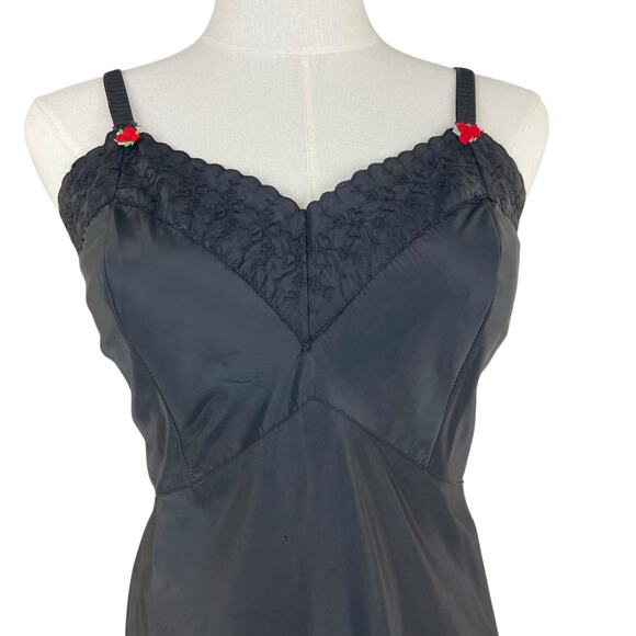 Vintage 50s Black Nylon Embroidered Trim Red Roses Full Slip Dress size 34Tall - Picture 1 of 11